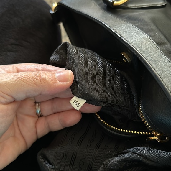 💯Authentic Prada Tote - Picture 13 of 17